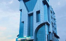 Hotel Park Residency Kakkanad